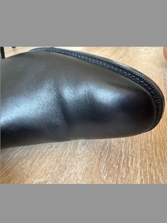 Suitsupply Italian Calf Leather Black Boot in Size 43 main image 16